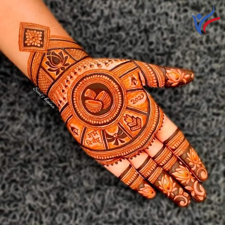 Haathphool Motif Mehendi Design