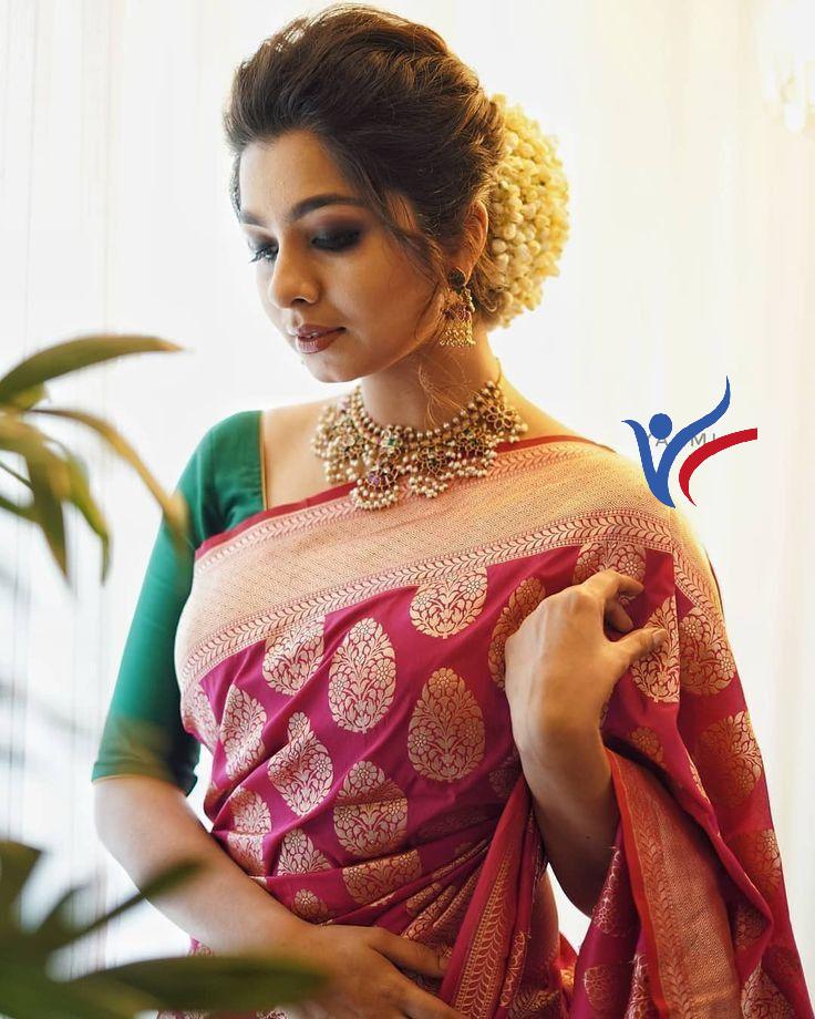 Messy Bun Party Bun Hairstyle for Saree